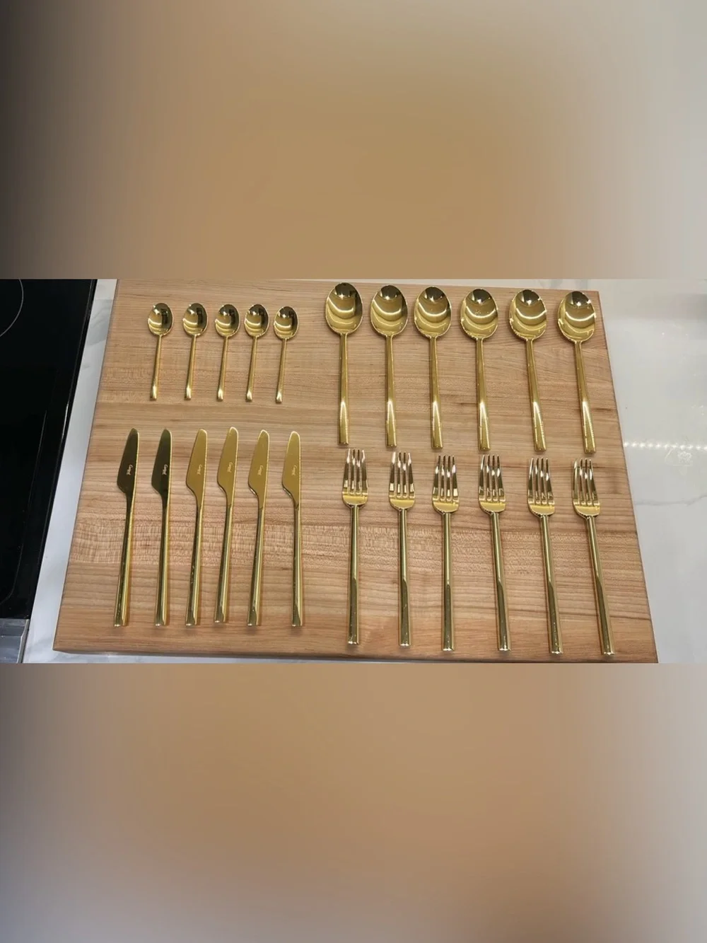Cutipol Rondo Gold Polished 24 pc Set